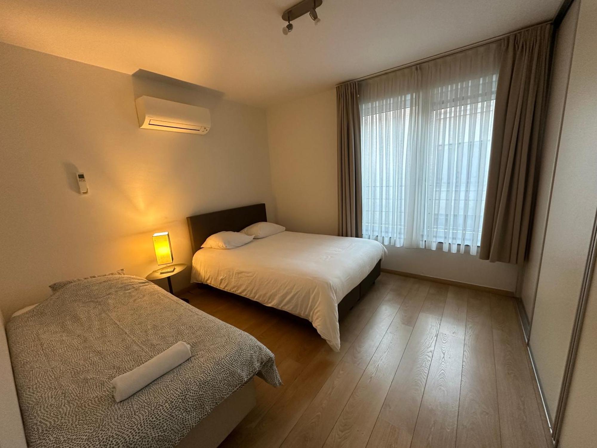 2 Bedroom Apartment In Center With Balcony Bruxelles Eksteriør billede
